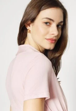 T-Shirt Basic - Light Pink 13 T-Shirt Basic - Light Pink -Anna Field 418d60994ddf4a2f812df7664c73a7bd