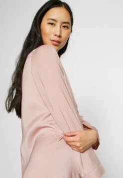 Anna Field Nachtjapon - Pink 11 Anna Field Nachtjapon - Pink -Anna Field 91e3619cea8e4fcb9ba590fdf88a99e8